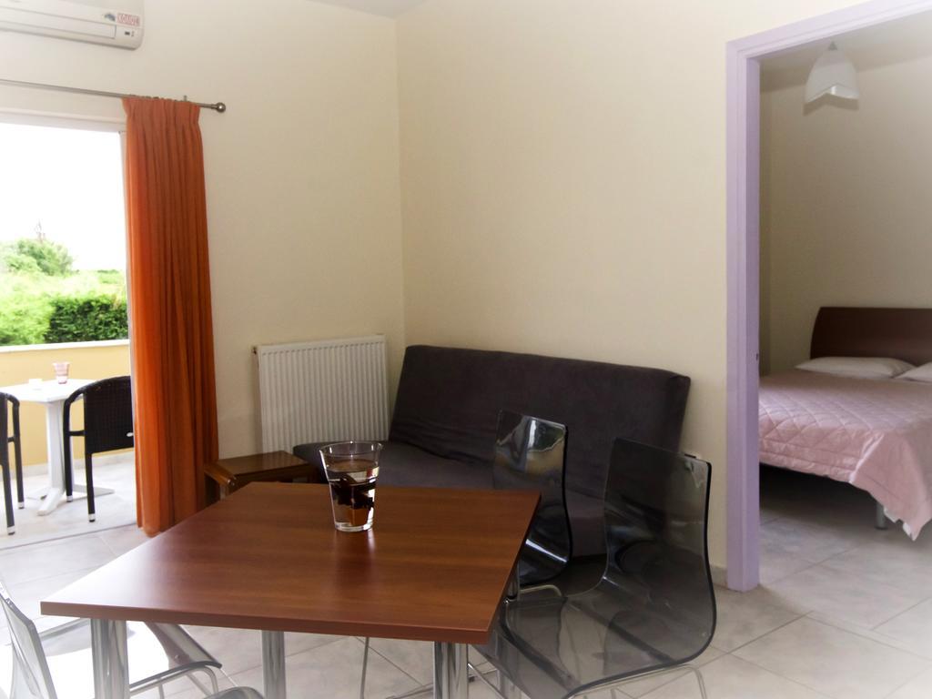 Voula Apartments Mítikasz Szoba fotó